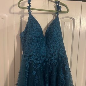 Amazon Blue Floral Lace Prom Dress